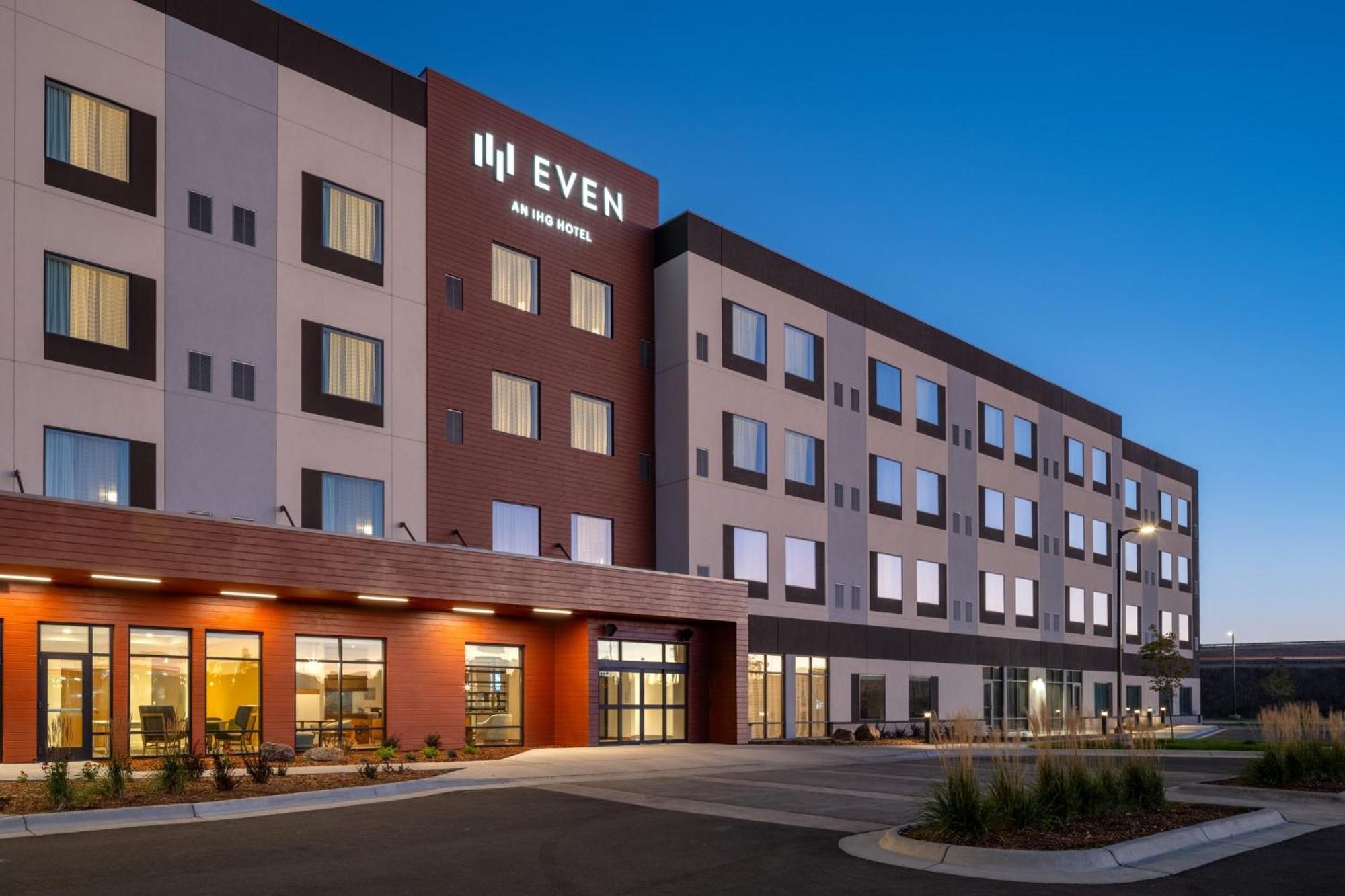 Even Hotel Bozeman Yellowstone Intl Arpt By Ihg Belgrade Zewnętrze zdjęcie